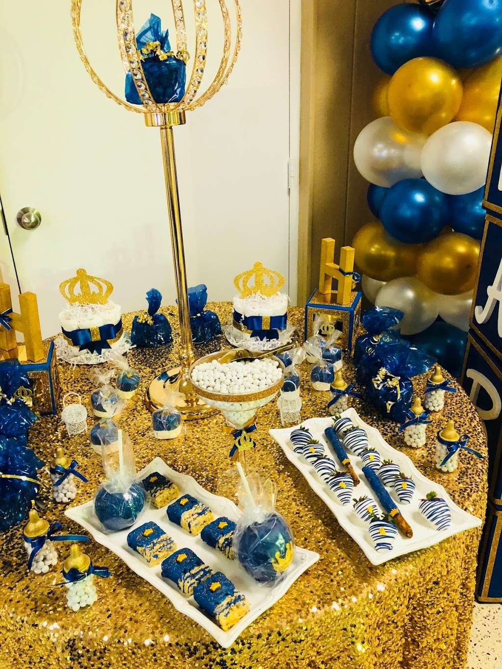 Larger Than Life Event Planning Custom Designs And Treats | 2836 Mine and Mill Rd Bay 2, Lakeland, FL 33801, USA | Phone: (863) 640-5832