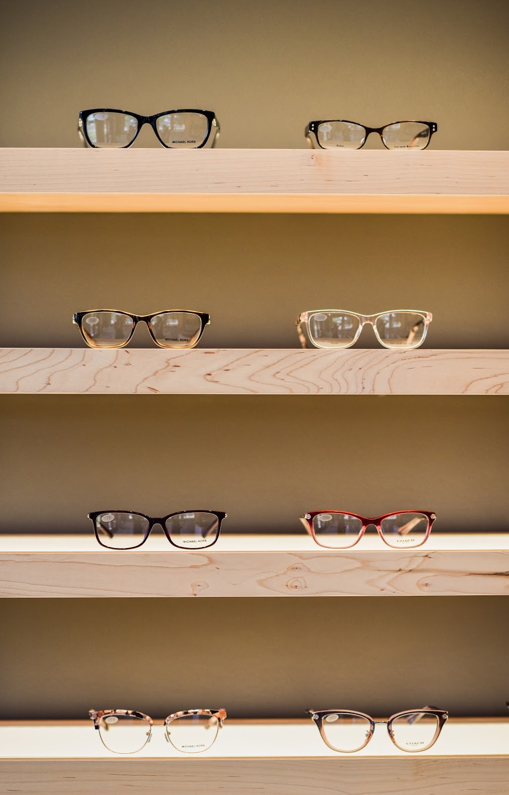 Peter Maeve Boutique Optical | 6815 Main St Suite 2, Williamsville, NY 14221, USA | Phone: (716) 869-0820
