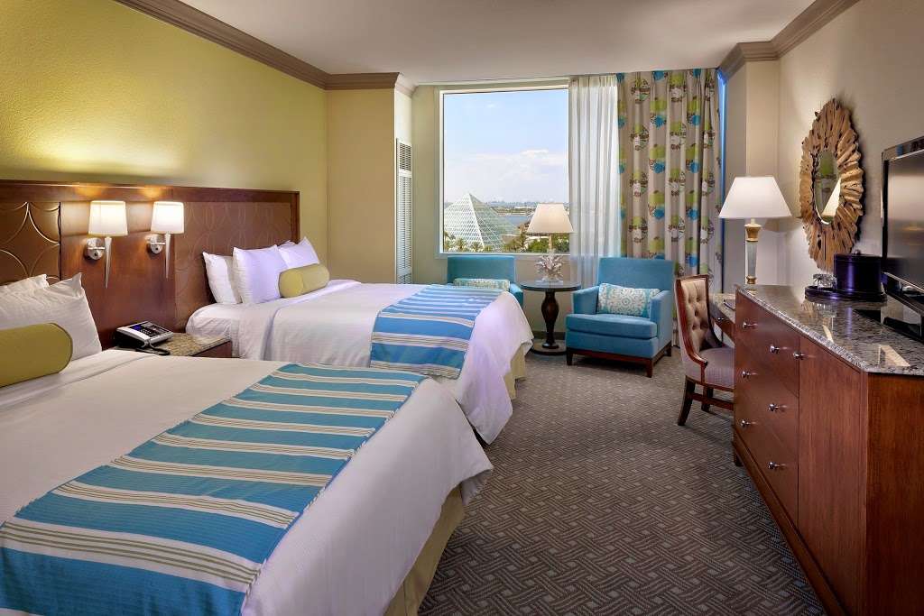 Moody Gardens Hotel, Spa and Convention Center | 7 Hope Blvd, Galveston, TX 77554, USA | Phone: (409) 741-8484