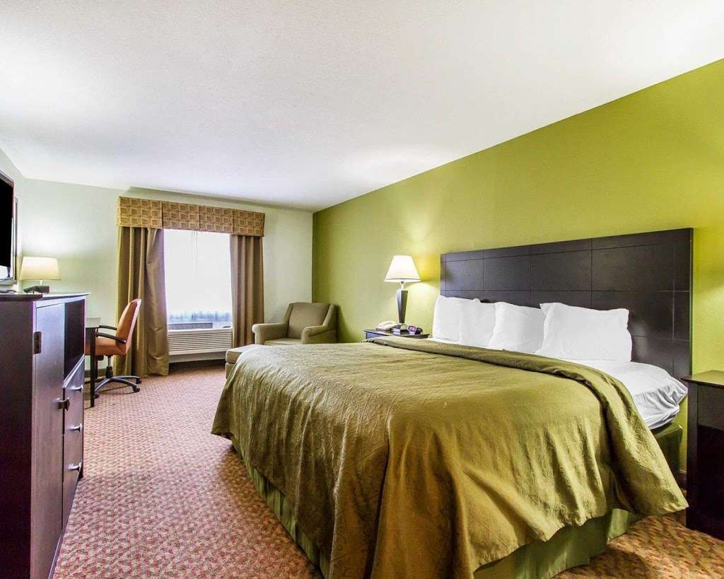 Quality Inn | 1823 W Reynolds St, Pontiac, IL 61764, USA | Phone: (815) 844-4444