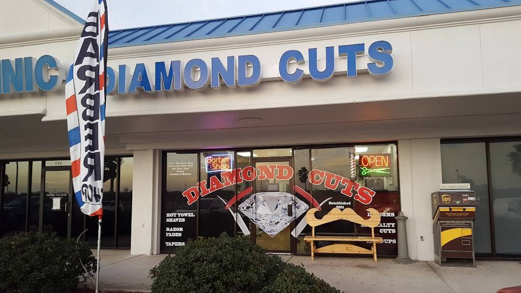 Diamond Cuts Barbershop | 2334 TX-361, Ingleside, TX 78362, USA | Phone: (361) 238-2048