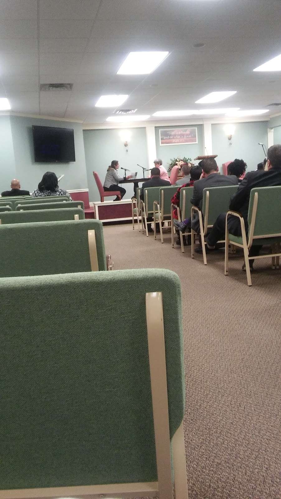 Kingdom Hall of Jehovahs Witnesses | 121 Ward Ave, Mt Pocono, PA 18344, USA | Phone: (570) 839-6852