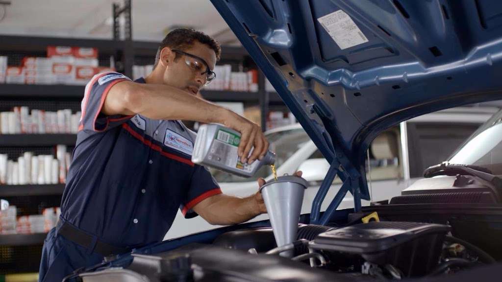 SpeeDee Oil Change & Auto Service | 321 E Farm to Market Rd 1382, Cedar Hill, TX 75104, USA | Phone: (972) 291-5413