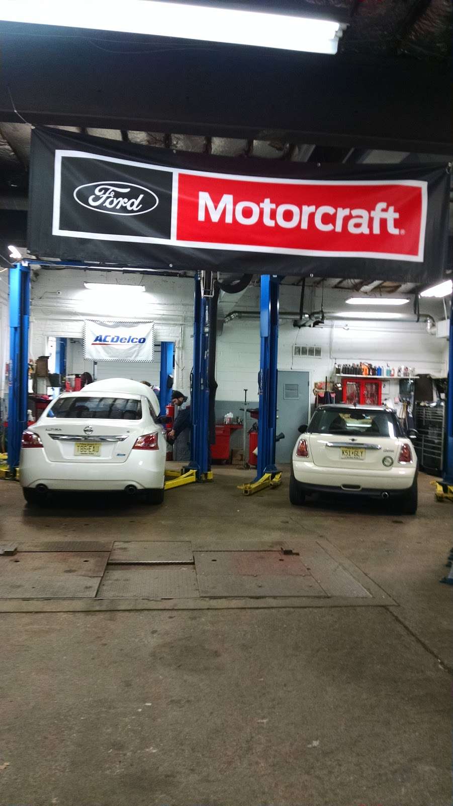 Marks Auto Service | 834 Valley Rd, Gillette, NJ 07933 | Phone: (908) 647-7276