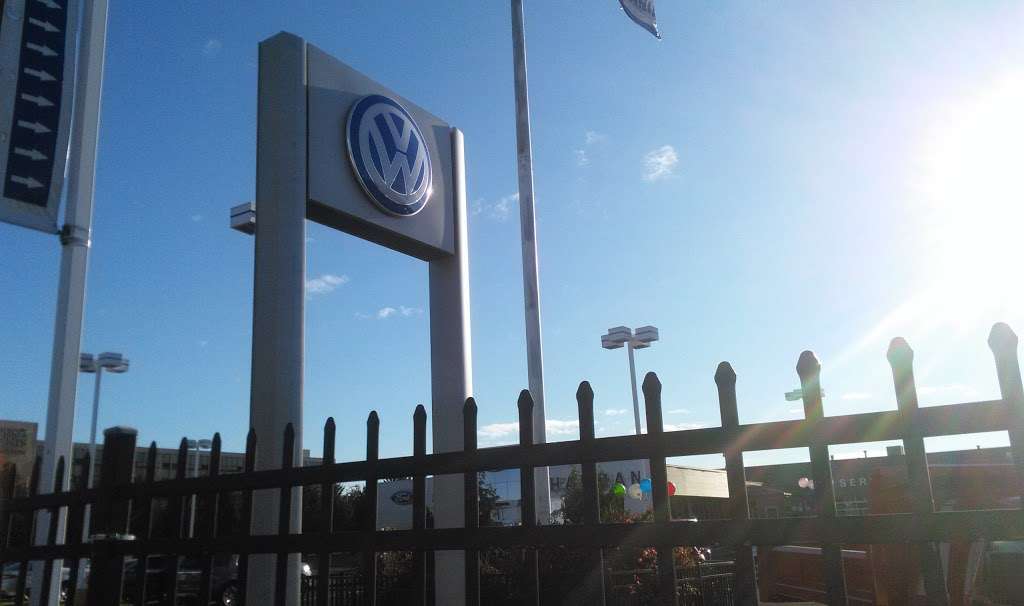 Chapman Volkswagen of Northeast Philadelphia | 9371 Roosevelt Blvd, Philadelphia, PA 19114, USA | Phone: (215) 698-7000