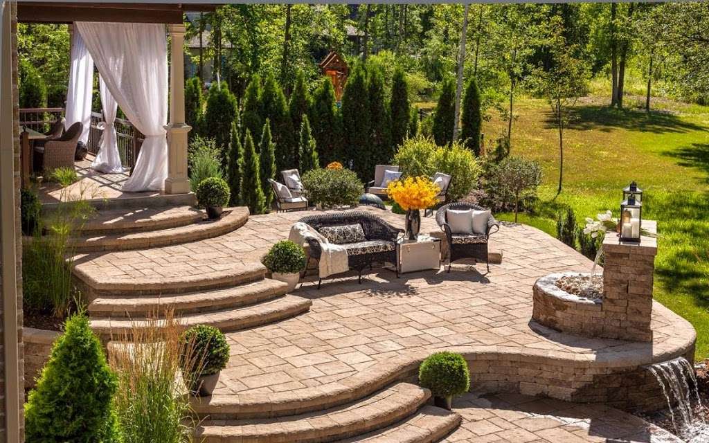 Techo-Bloc | 23 Quarry Rd, Douglassville, PA 19518 | Phone: (877) 832-4625