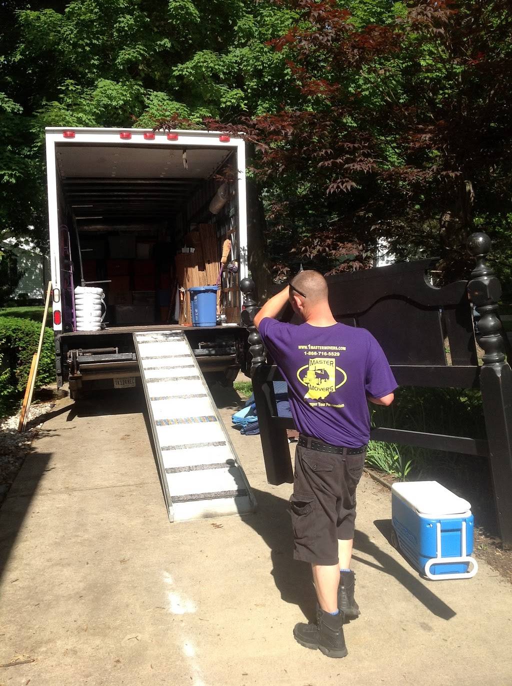 Master Movers | 2130 Winter Ave, Indianapolis, IN 46218, USA | Phone: (317) 872-6683