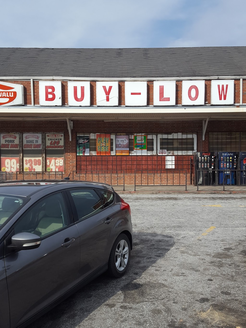 Buy Low Super Market | 820 James Jackson Pkwy NW, Atlanta, GA 30318, USA | Phone: (404) 794-1019