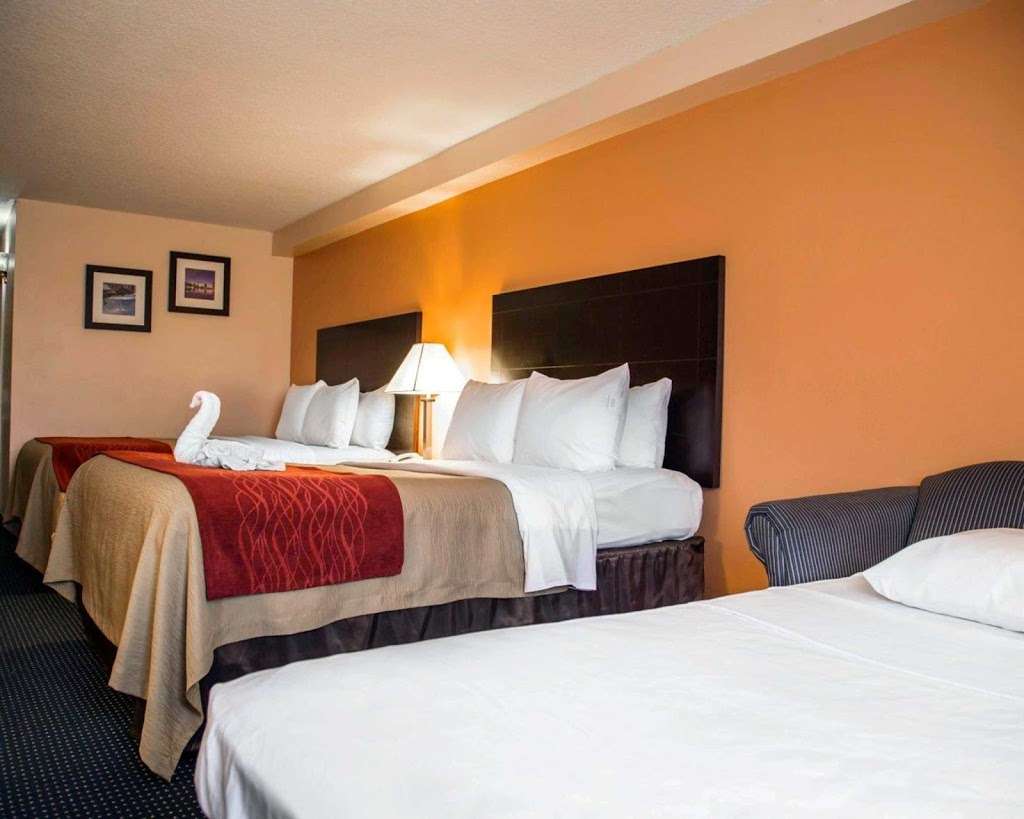 Comfort Inn International Dr. | 8134 International Dr, Orlando, FL 32819, USA | Phone: (407) 313-4000