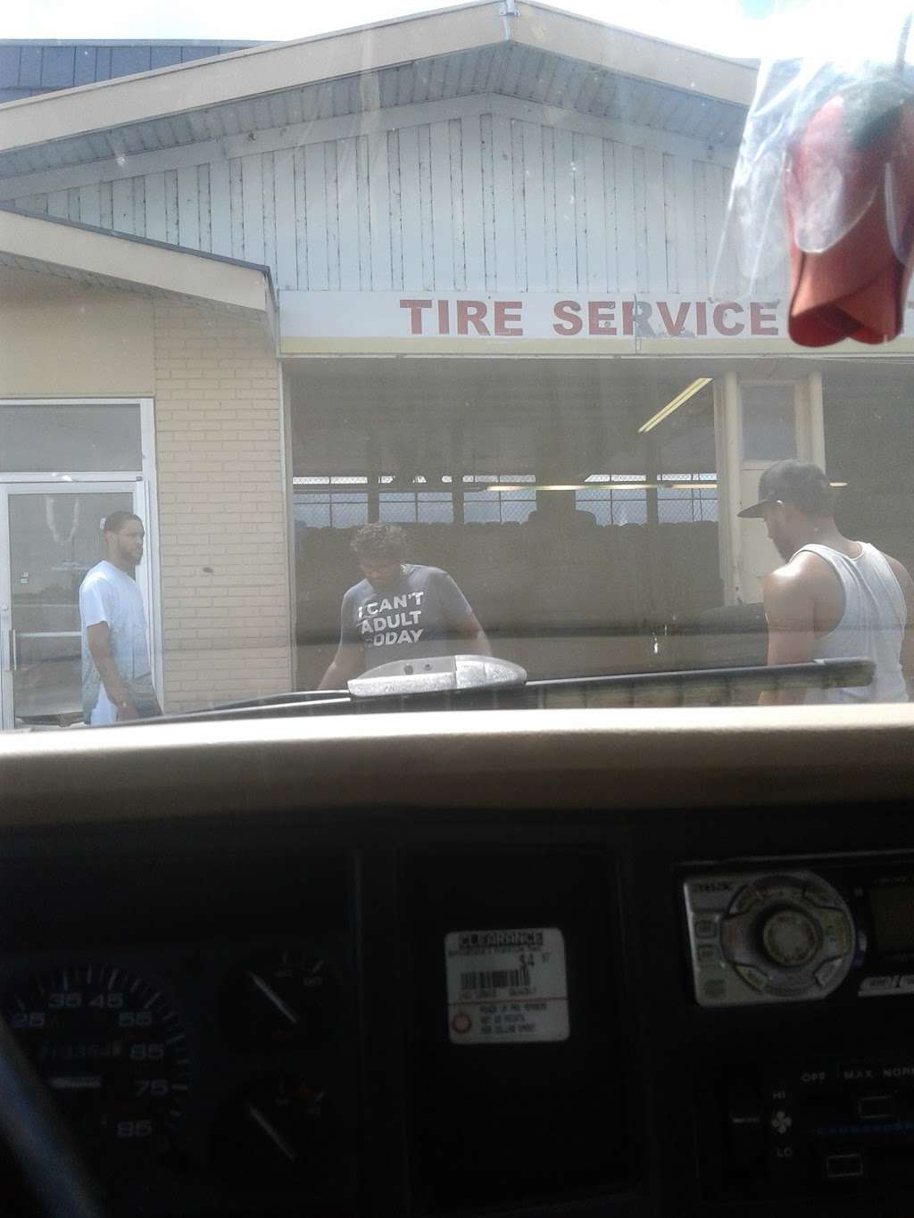 Mall Tire Center | 23436 Sussex Hwy, Seaford, DE 19973 | Phone: (302) 628-9817