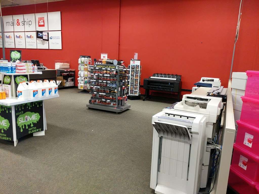 Office Depot | 1000 W Airport Fwy, Irving, TX 75062, USA | Phone: (972) 438-9177