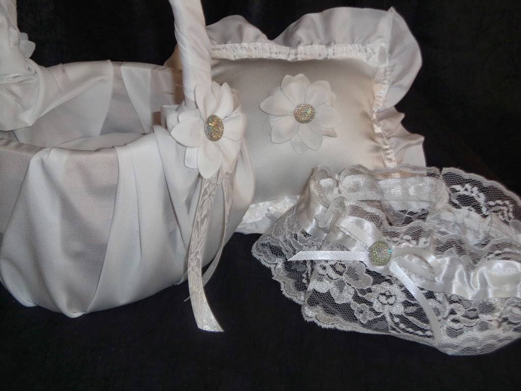 Anything Bridal | 6568 Emmit St, Millington, TN 38053, USA | Phone: (800) 410-6031