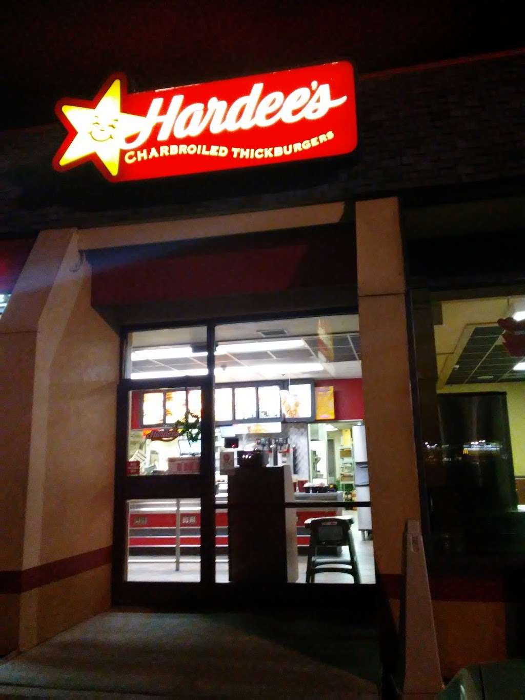 Hardees | 1617 N George St, York, PA 17404, USA | Phone: (717) 848-6051