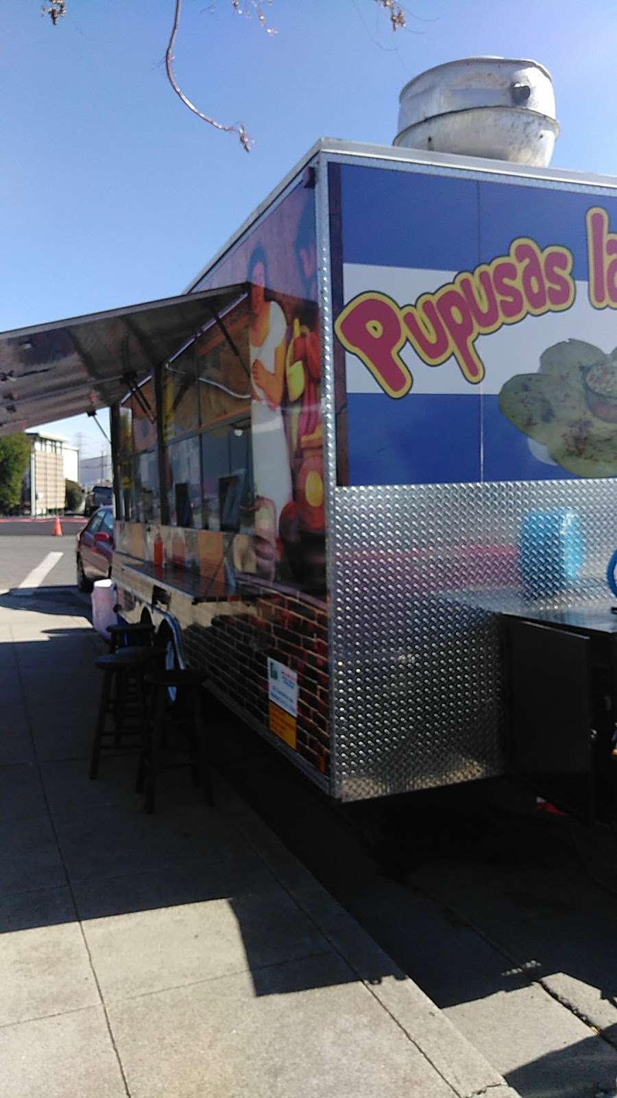 Pupusas La Sabrosa | 1899-1885 Bay Rd, East Palo Alto, CA 94303, USA | Phone: (408) 661-6263