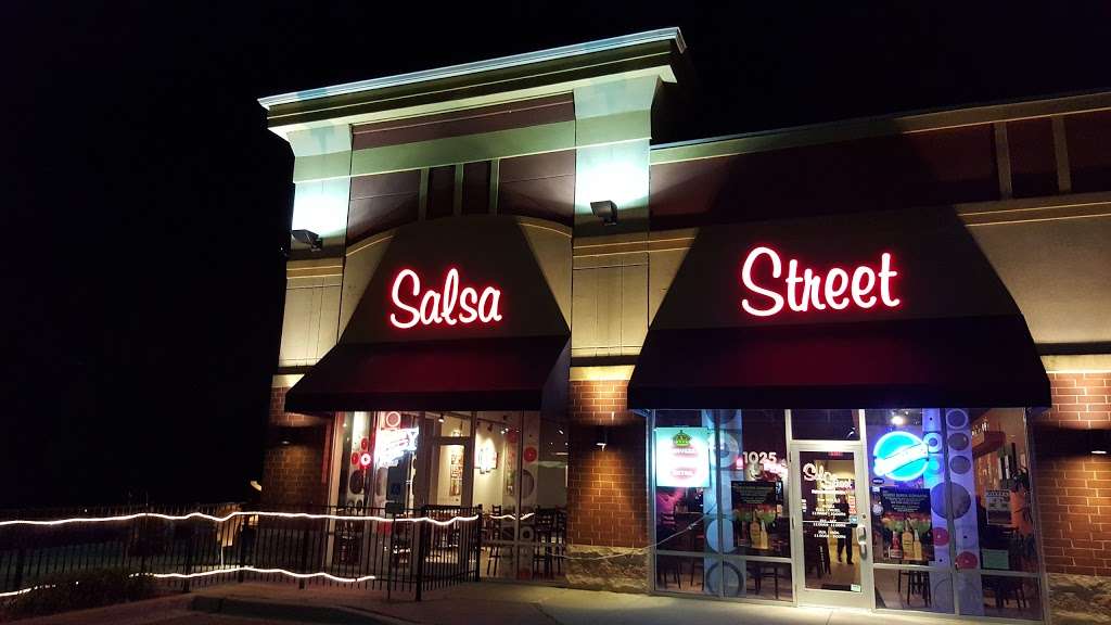 Salsa Street Mexican Restaurant and Cantina | 1025 W Main St, Sleepy Hollow, IL 60118, USA | Phone: (847) 551-5489