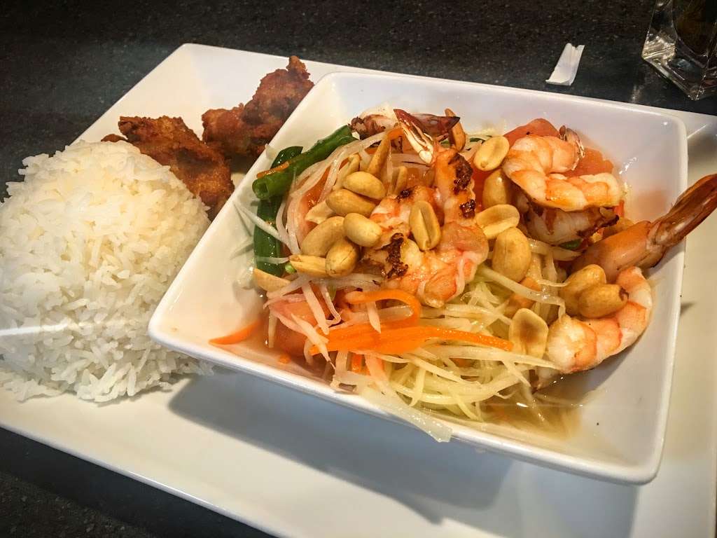 Prems Thai Kitchen | 9048 Woodley Ave, North Hills, CA 91343, USA | Phone: (818) 830-7555