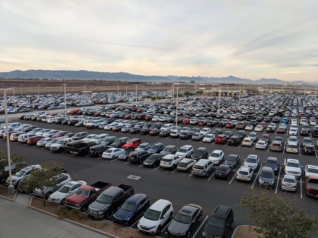 East Economy Lot - 4215 E Sky Harbor Blvd, Phoenix, Az 85034, Usa 