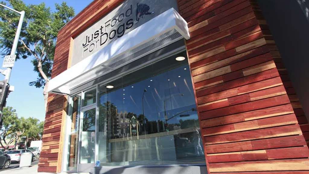 Just Food For Dogs | 2200 N Lakewood Blvd, Long Beach, CA 90815, USA | Phone: (562) 374-9494