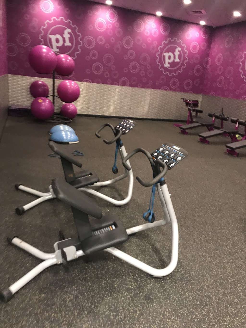 Planet Fitness | 3601 Center St, Deer Park, TX 77536, USA | Phone: (281) 930-6319