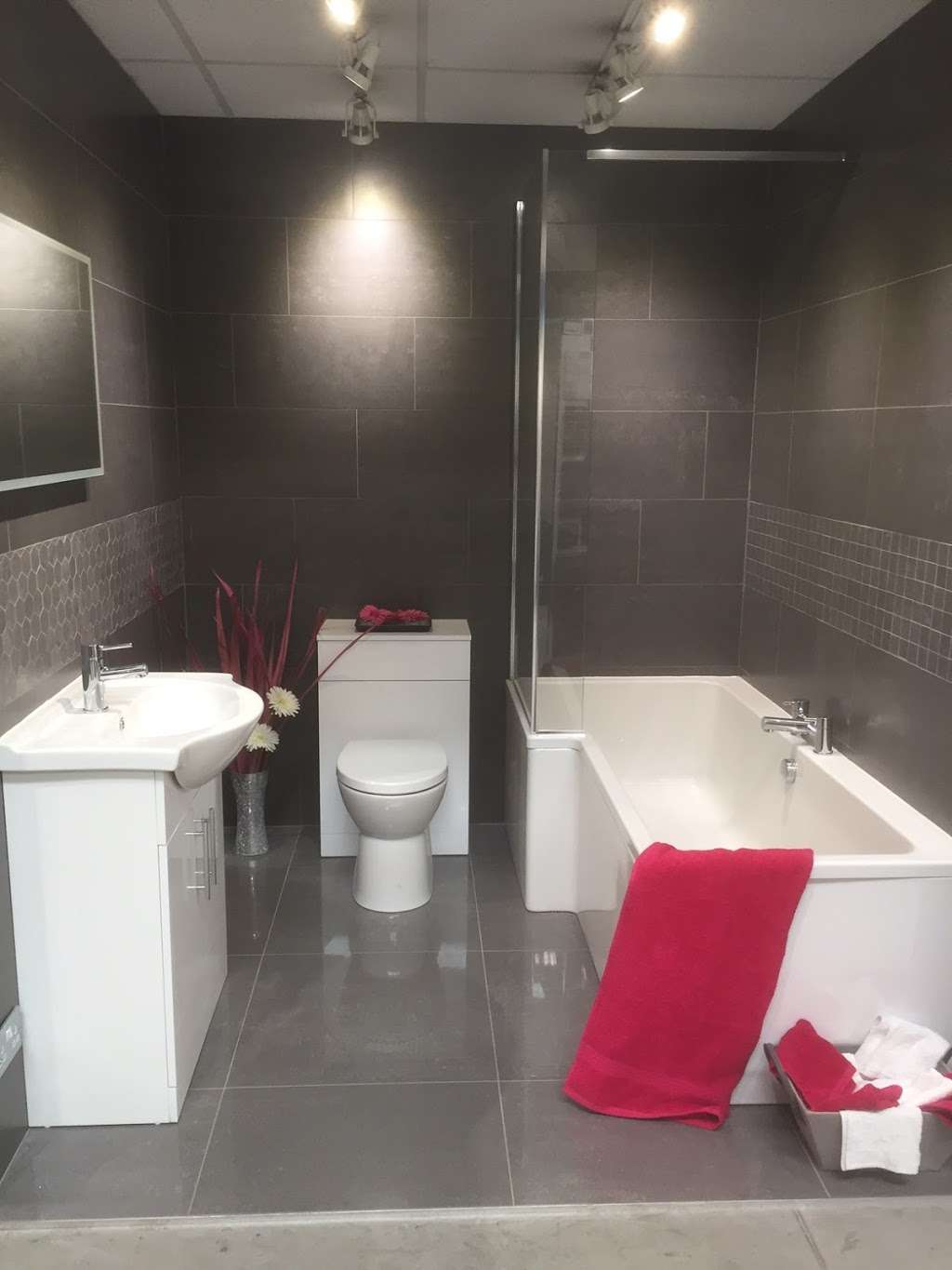 N&C Tiles and Bathrooms | 1, Cliffside Trade Park, Motherwell Way, Grays, Lakeside RM20 3XD, UK | Phone: 01708 680180