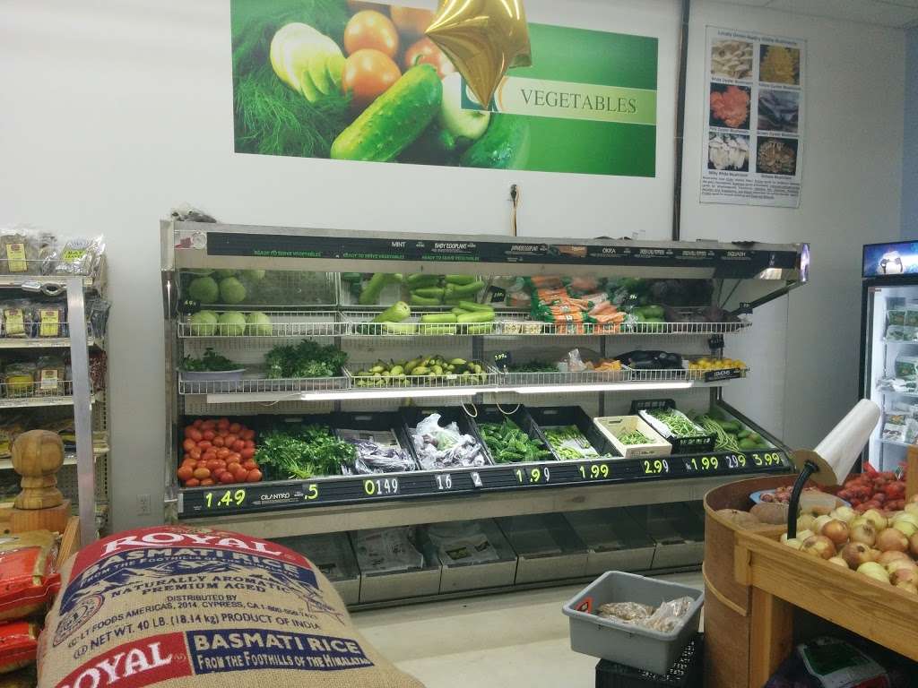 New India Super Market | 445 Murphy Rd, Stafford, TX 77477, USA | Phone: (281) 208-9000