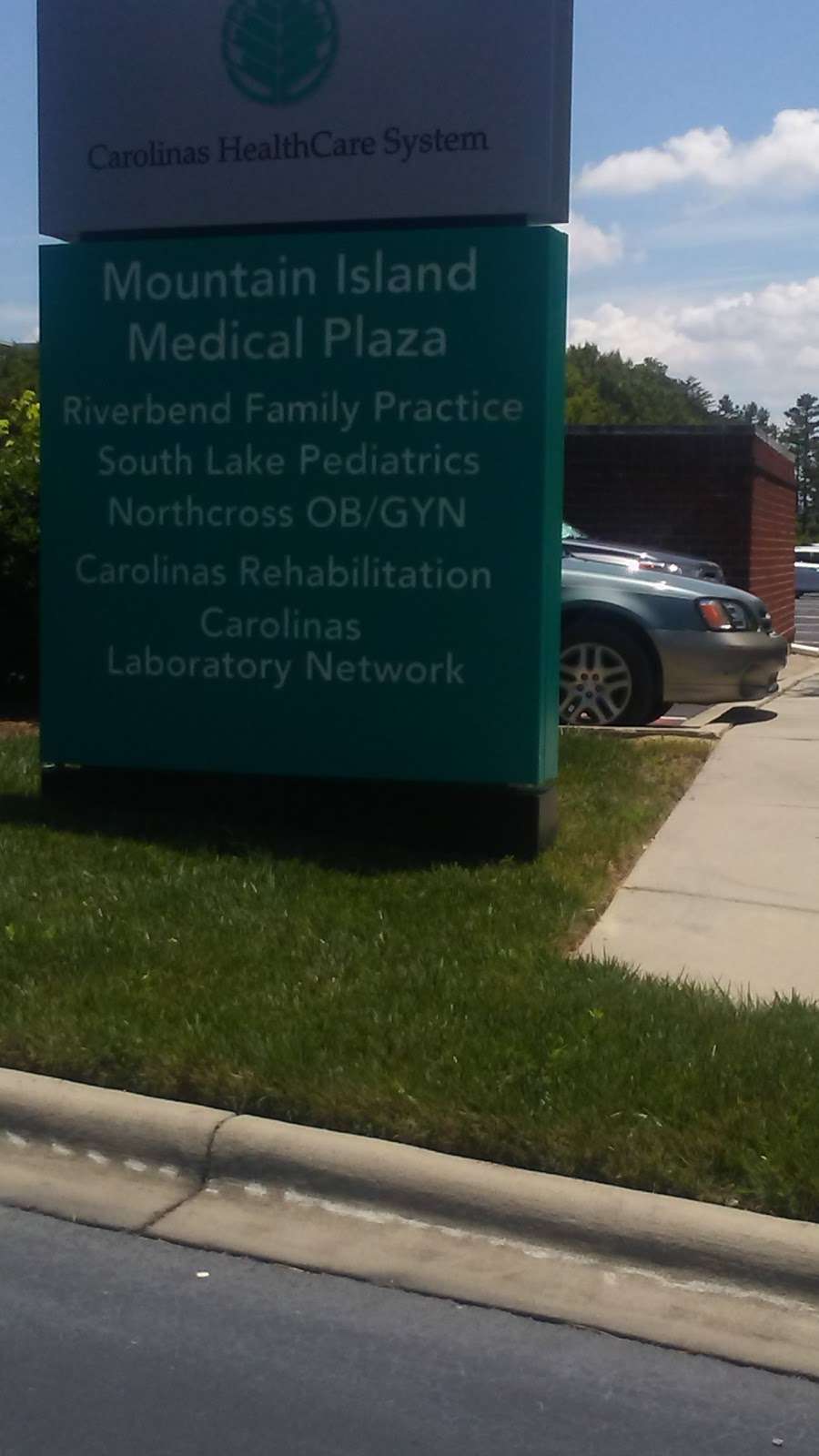 Atrium Health Riverbend Family Practice - Mountain Island Lake | 9908 Couloak Dr #202, Charlotte, NC 28216, USA | Phone: (704) 801-3050