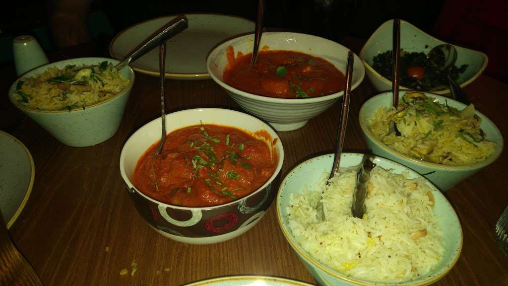 Muri Indian Restaurant | 51 Dellsome Ln, Welham Green, Hatfield AL9 7DY, UK | Phone: 01707 262682