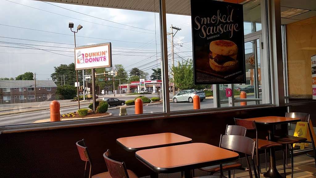 Dunkin Donuts | 1300 MacDade Boulevard, Woodlyn, PA 19094, USA | Phone: (610) 833-1302