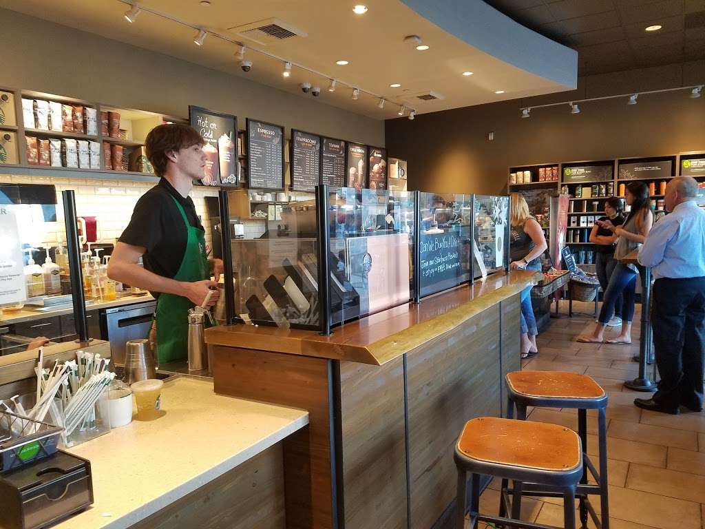 Starbucks | 901 S Coast Dr, Costa Mesa, CA 92626 | Phone: (714) 429-1782