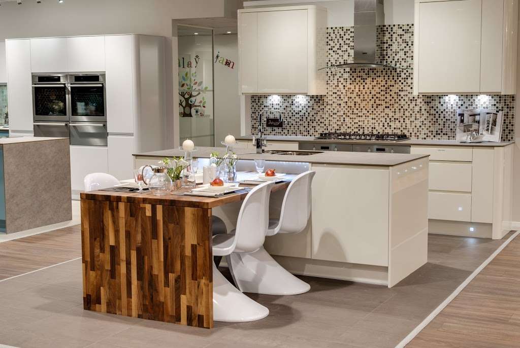 Wren Kitchens | Lakeside Retail Park, Claps Gate Lane, Grays RM20 1WN, UK | Phone: 01708 209209