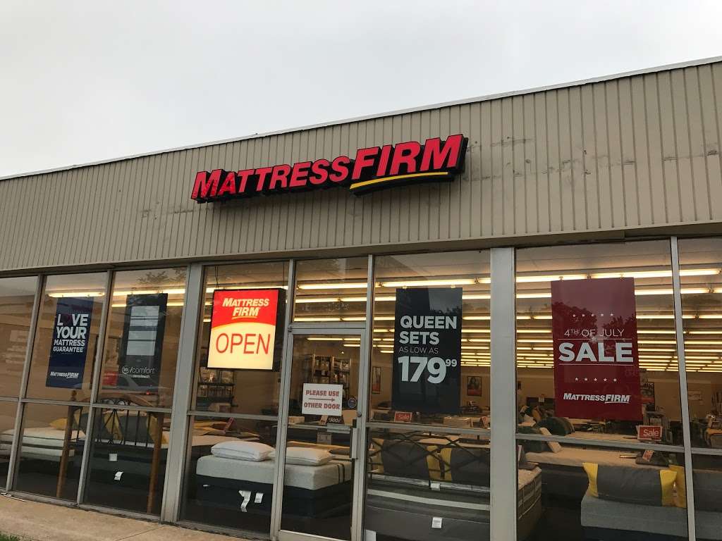 Mattress Firm Bala Cynwyd | 111 City Ave, Bala Cynwyd, PA 19004 | Phone: (610) 664-5802