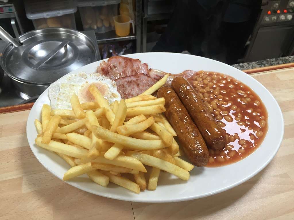 Marmaris Cafe | 75 Mitchley Ave, South Croydon CR2 9HN, UK | Phone: 020 8651 4747