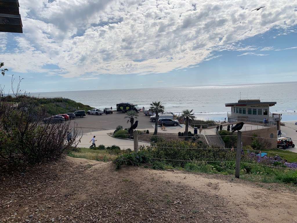 Moonlight Beach Parking Lot Entrance | 401 C St, Encinitas, CA 92024, USA