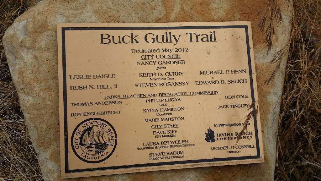 Buck Gully trailhead | 872 Poppy Ave, Corona Del Mar, CA 92625, USA