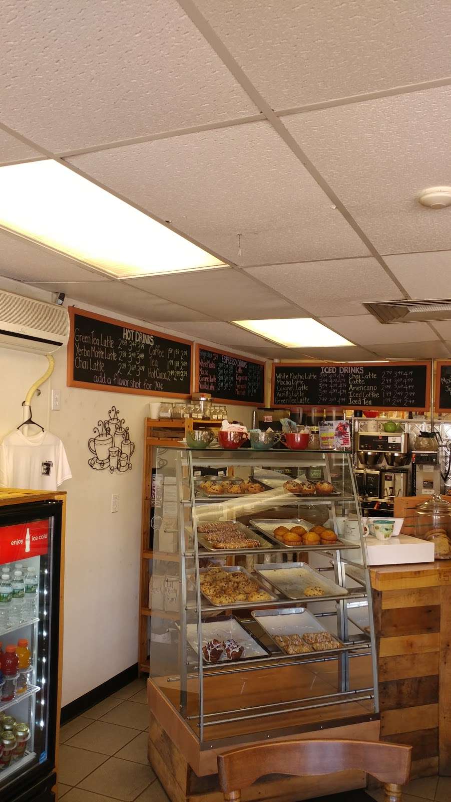 The Coffee Cubby | 390 Old River Rd, Manville, RI 02838, USA | Phone: (401) 663-1583