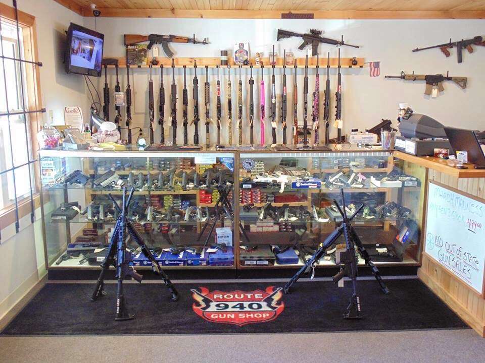 Route 940 Gun Shop | 965 PA-940, Pocono Lake, PA 18347, USA | Phone: (570) 355-5777
