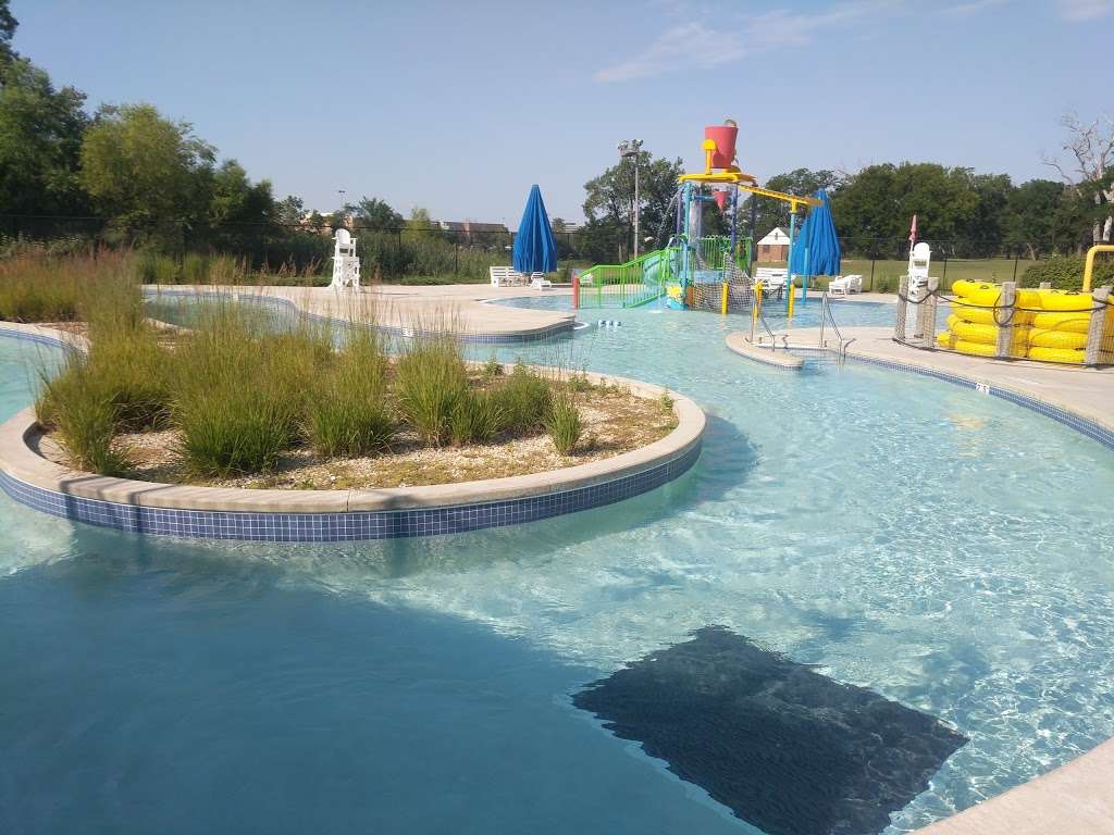 Green Lake Family Aquatic Center | 1100 River Oaks Dr, Calumet City, IL 60409, USA | Phone: (708) 794-6411