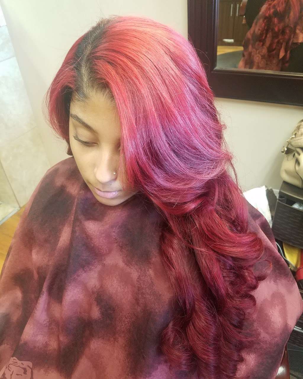 Funky Strandz Hair Studio | 4860 183rd St, Country Club Hills, IL 60478, USA | Phone: (708) 957-2647