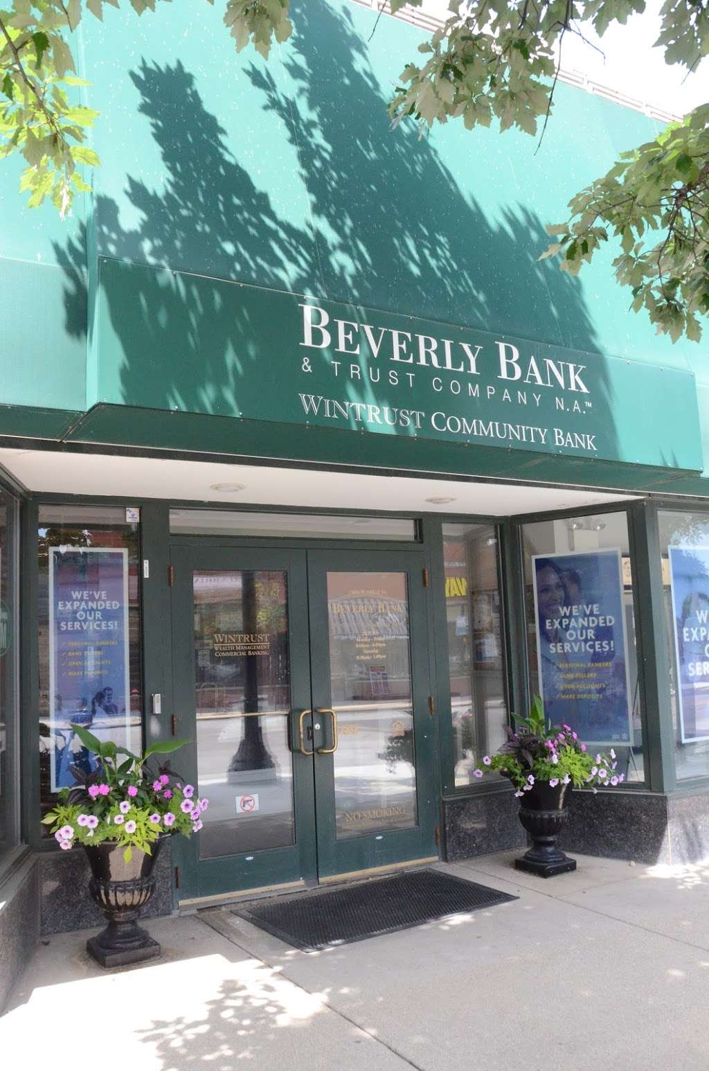 Beverly Bank & Trust | 1908 W 103rd St, Chicago, IL 60643, USA | Phone: (773) 239-2265