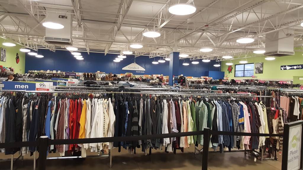 Goodwill Store | 5640 W Washington St, Indianapolis, IN 46241 | Phone: (317) 241-2409