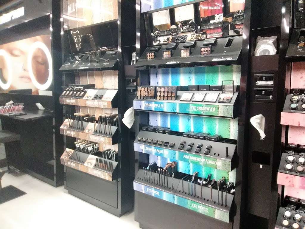 MAC Cosmetics | 715 Christiana Rd, Newark, DE 19702, USA | Phone: (302) 731-9700