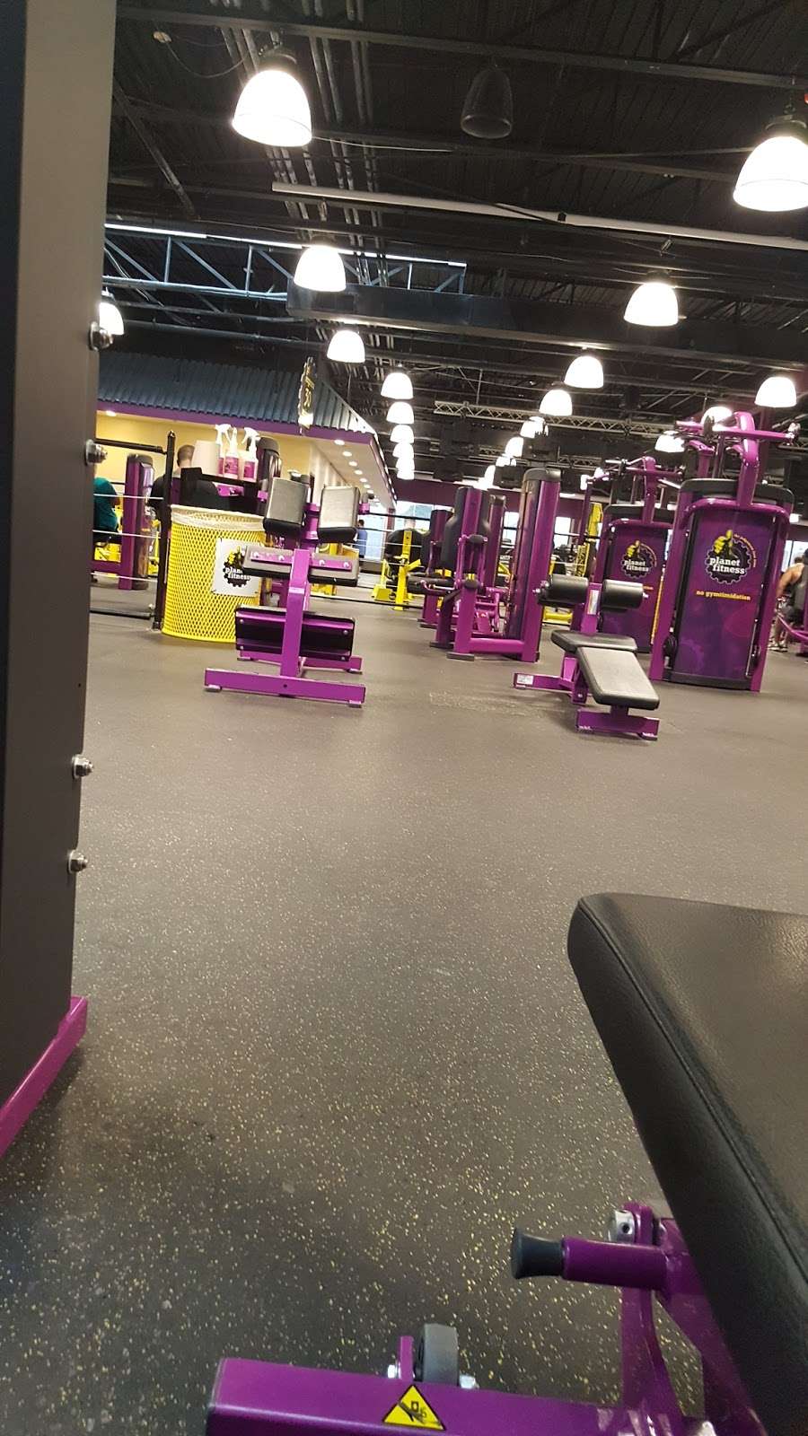 Planet Fitness | 200 Glen Cove Rd, Carle Place, NY 11514 | Phone: (516) 741-4320