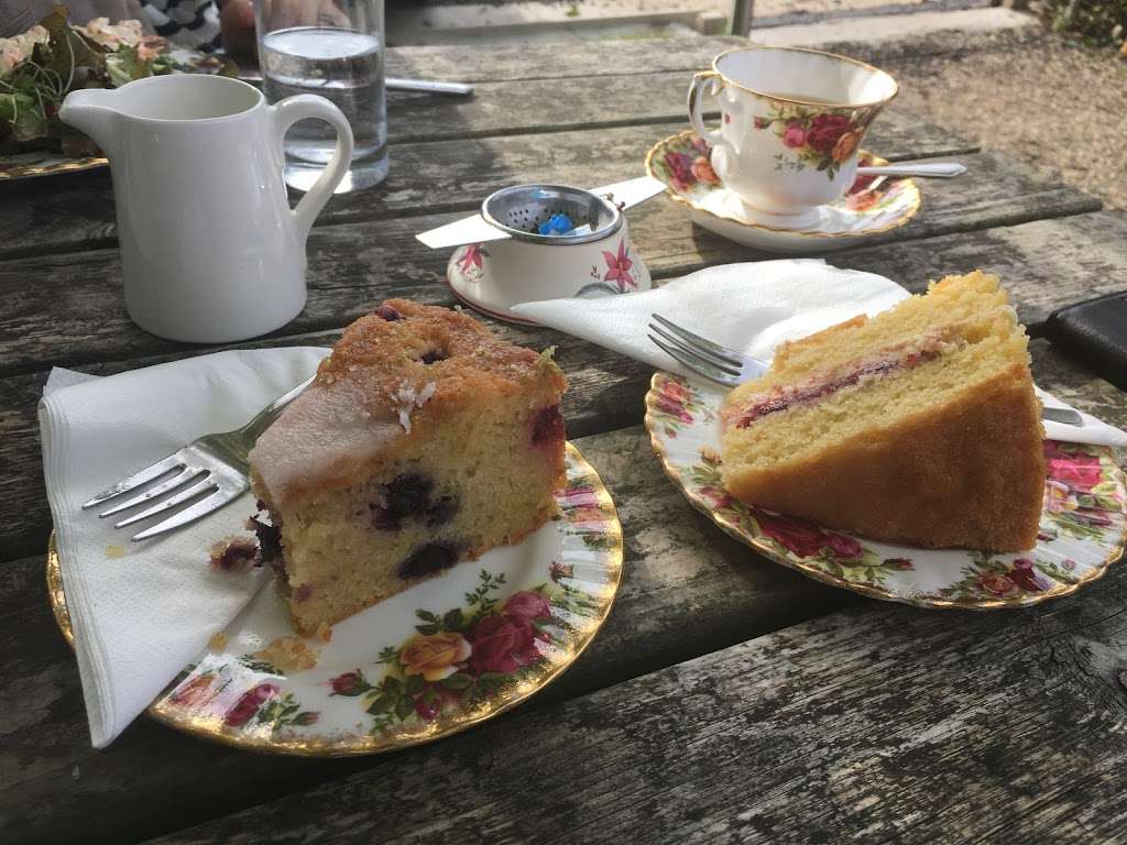 Tea at Hilltop | The Heath, East Malling, West Malling ME19 6JL, UK | Phone: 01732 872169