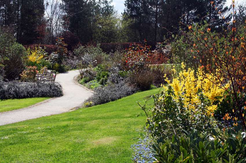 Cornford House Nursing Home & Care Suites | Cornford Lane, Pembury, Tunbridge Wells TN2 4QS, UK | Phone: 01892 820100