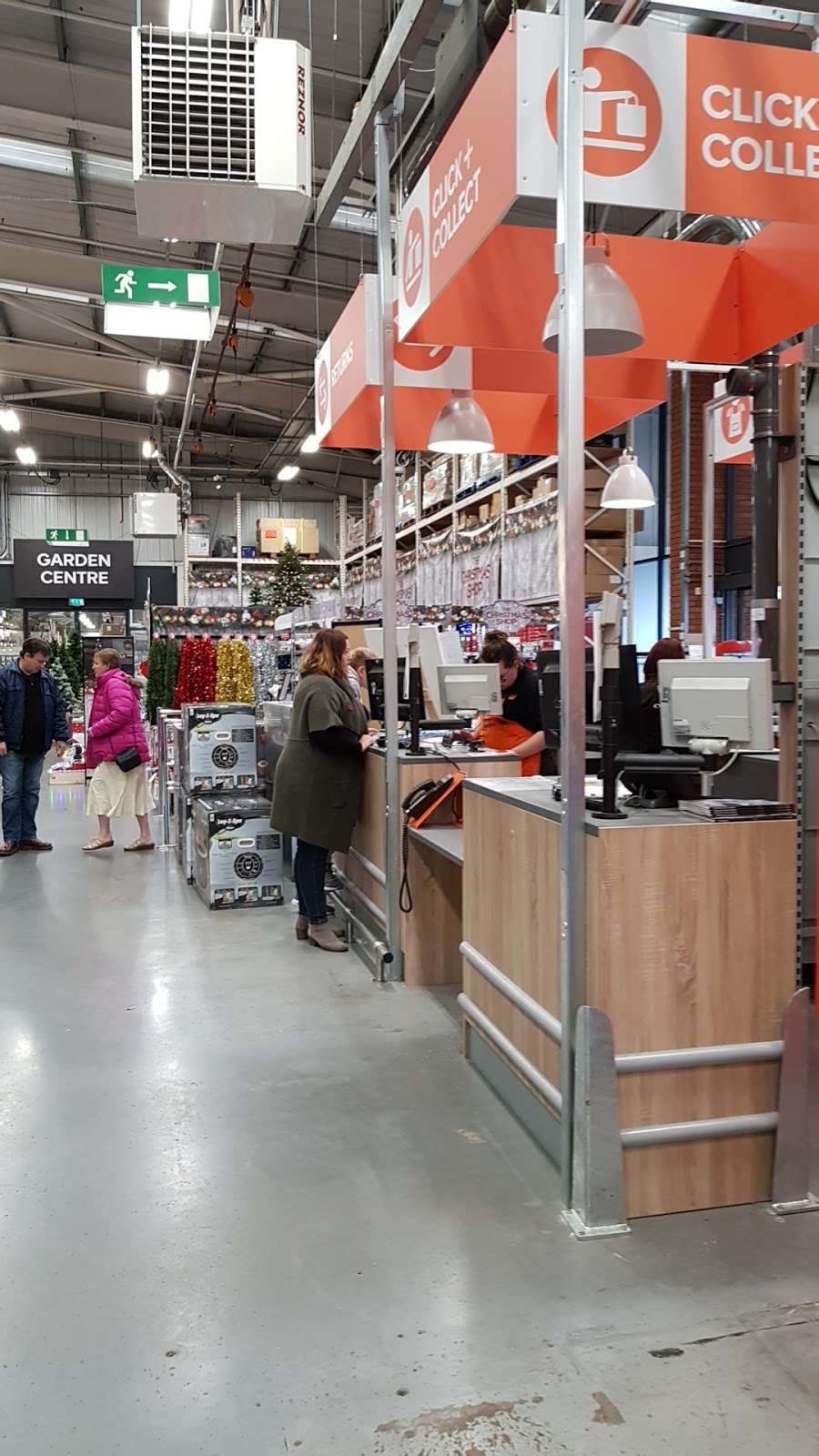 B&Q | Lakeside Retail Park, Heron Way, Grays RM20 3WJ, UK | Phone: 01708 682700