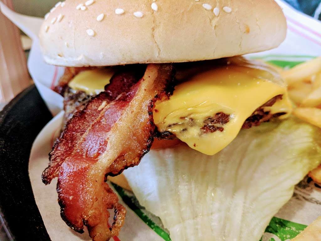 Farmer Boys | 6315 Telegraph Rd, Commerce, CA 90040, USA | Phone: (323) 727-5000