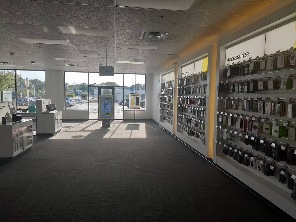 Sprint Store | 4365 NE Chouteau Trafficway #C, Kansas City, MO 64117, USA | Phone: (816) 492-2300