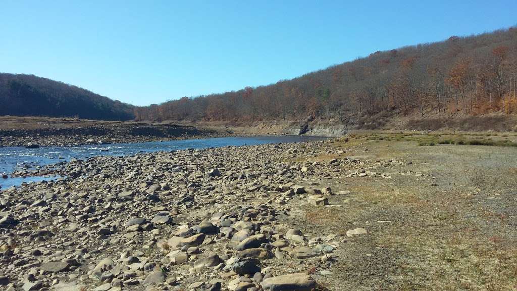 Natural Lands Trusts Bear Creek Preserve | 47 Rabbit Run Ln, Bear Creek Village, PA 18702, USA | Phone: (570) 647-9175