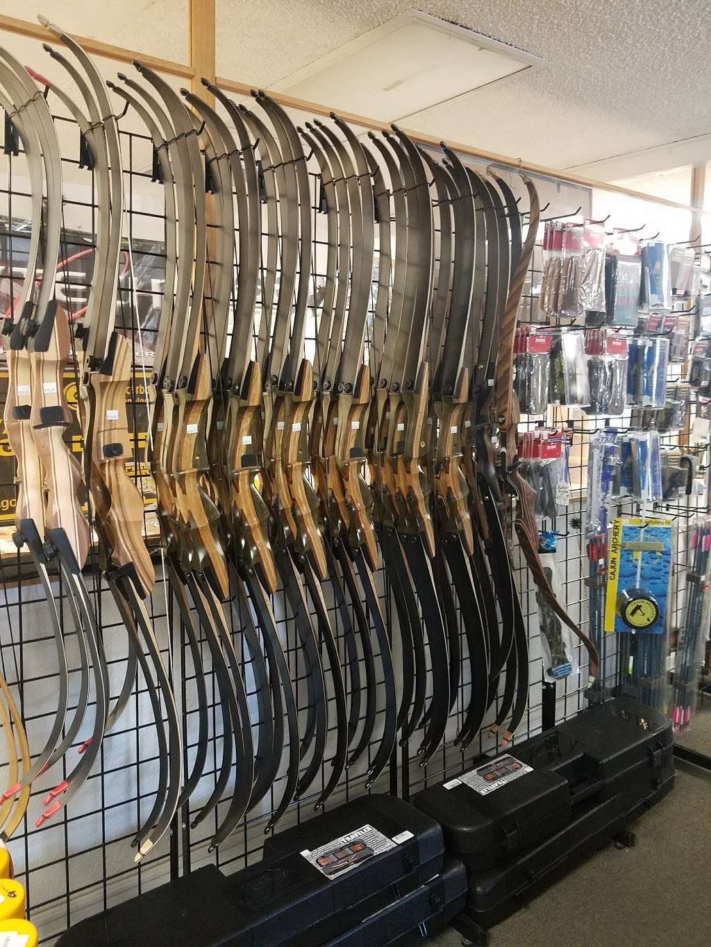 Bow N Arrow Shop | 9748 Los Coches Rd #5, Lakeside, CA 92040, USA | Phone: (619) 443-5488 Bow N Arrow Shop | 9748 Los Coches Rd #5, Lakeside, CA 92040, USA | Phone: (619) 443-5488