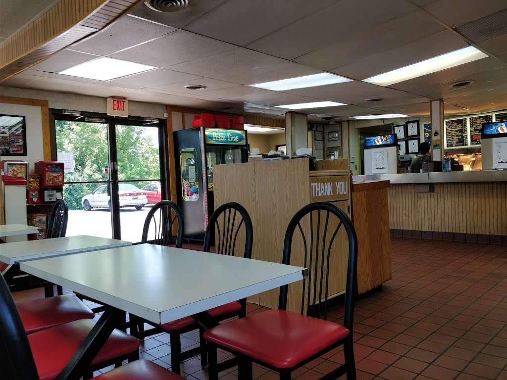 Pauls Drive In | 1915, 10424 Blue Ridge Blvd, Kansas City, MO 64134, USA | Phone: (816) 761-5700